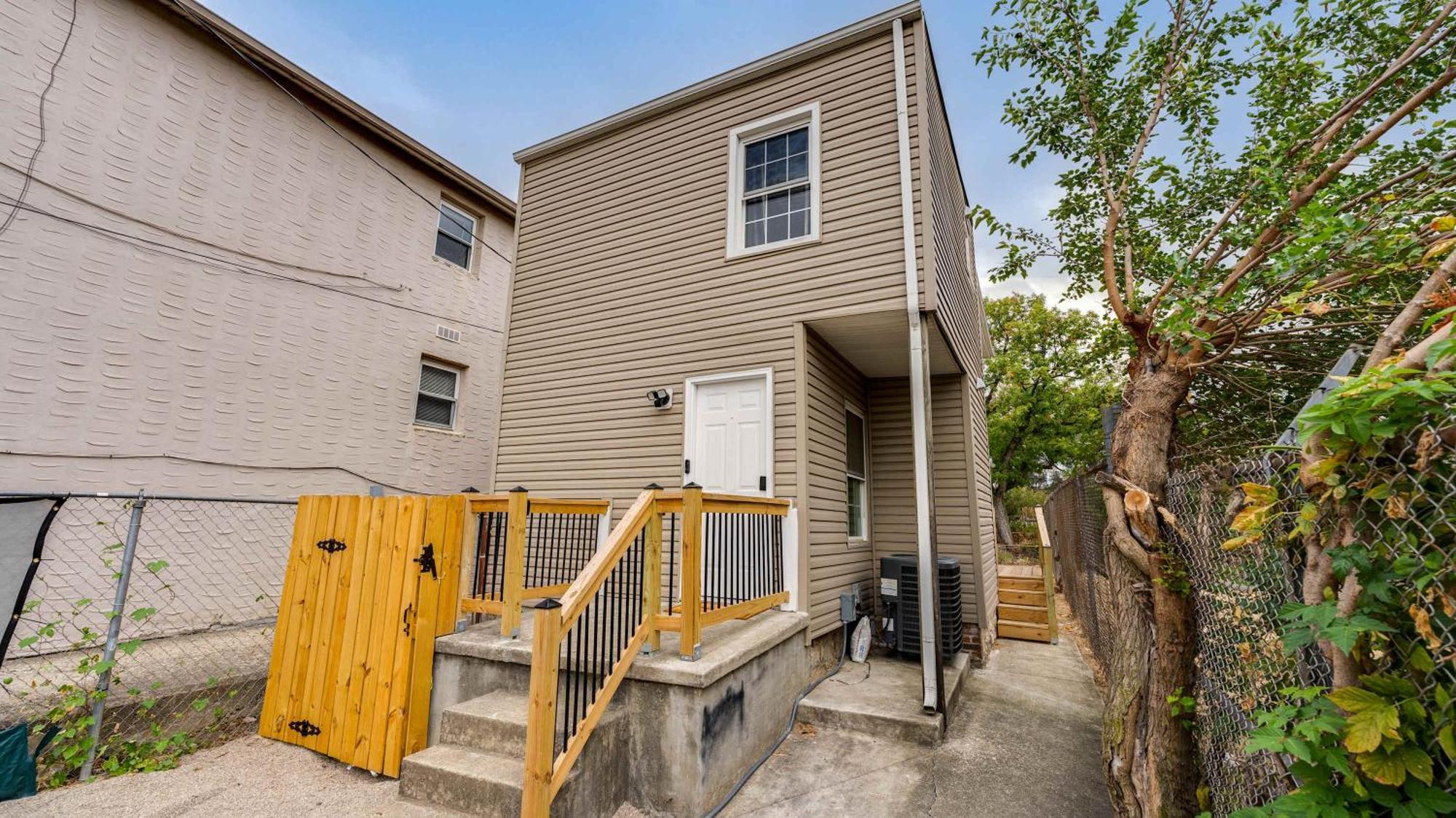 Ferienhaus Suburban Hot Tub Oasis Near Osu & Short North *