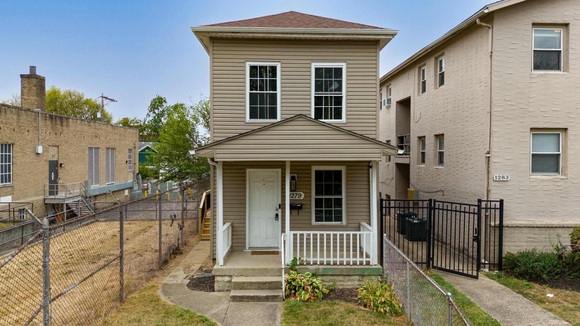 Suburban Hot Tub Oasis Near Osu & Short North Columbus